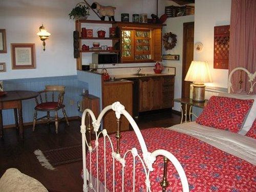 גואללה North Coast Country Inn מראה חיצוני תמונה